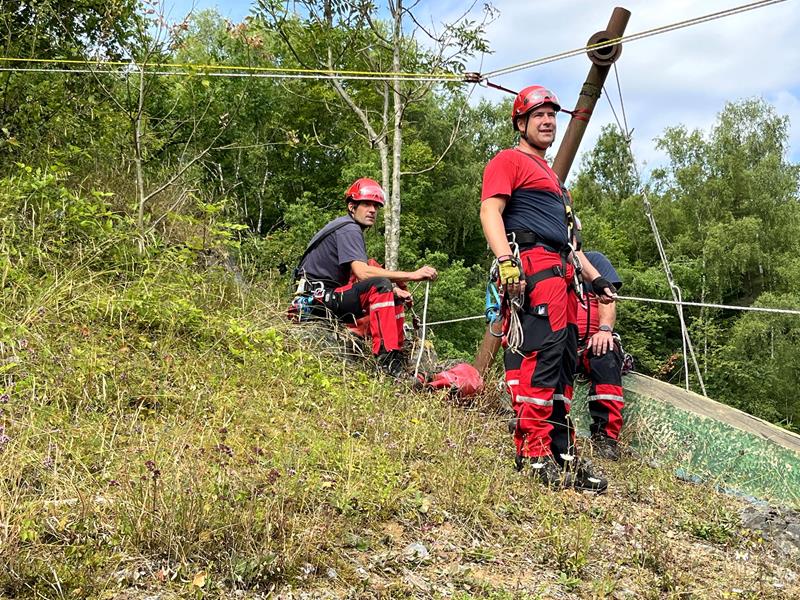 Höhen- & Tiefenrettung - Feuerwehr